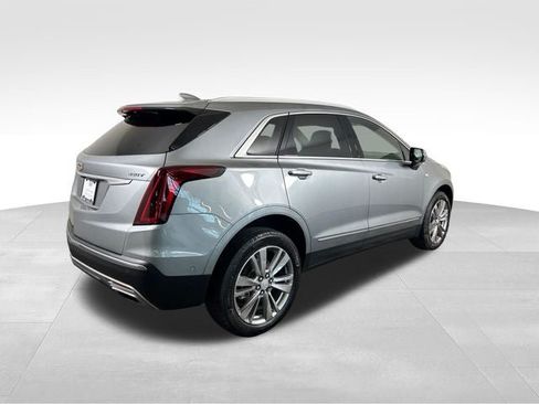 Certified 2023 Cadillac XT5 Premium Luxury w/ Technology Package AWD/4WD image 5