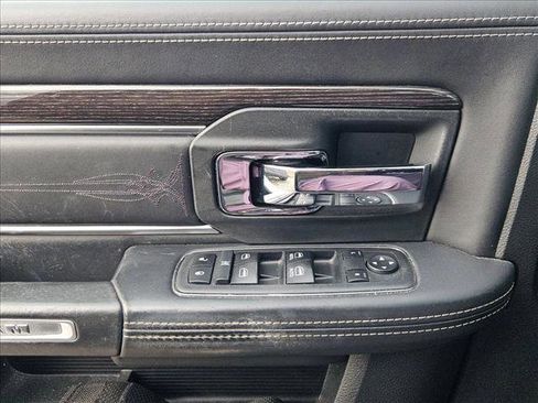 Used 2018 RAM 1500 Limited image 6