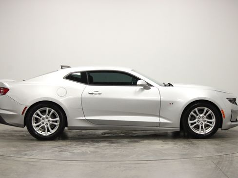 Used 2019 Chevrolet Camaro LS RWD image 9