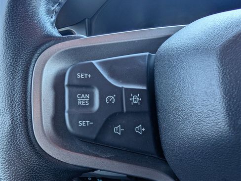 Used 2023 Ford Bronco Big Bend image 24