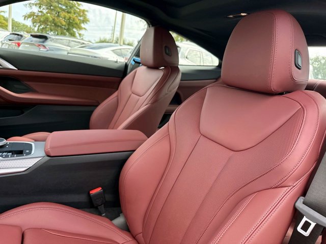 Used 2026 BMW 430i Coupe w/ M Sport Package RWD image 14