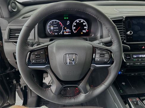 New 2026 Honda Ridgeline Black Edition image 19