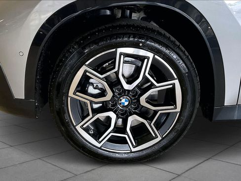 New 2026 BMW X1 xDrive28i w/ Technology Package AWD/4WD image 11