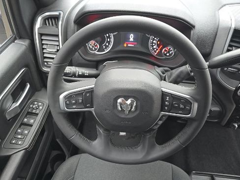 Used 2025 RAM 2500 Big Horn AWD/4WD image 6