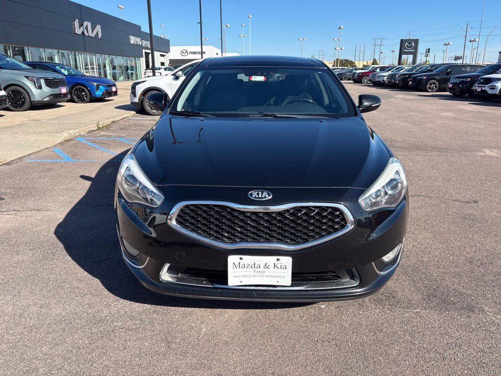 Used 2015 Kia Cadenza Premium FWD image 2