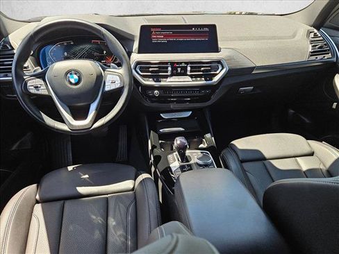 Used 2024 BMW X3 sDrive30i w/ Convenience Package RWD image 17