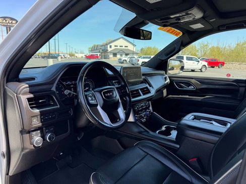 Used 2021 GMC Yukon SLT AWD/4WD image 15