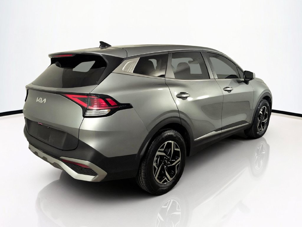 Used 2025 Kia Sportage LX FWD image 6