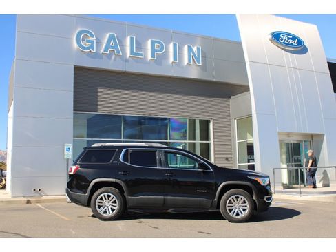 Used 2019 GMC Acadia SLT w/ LPO, Black Accent Package image 6
