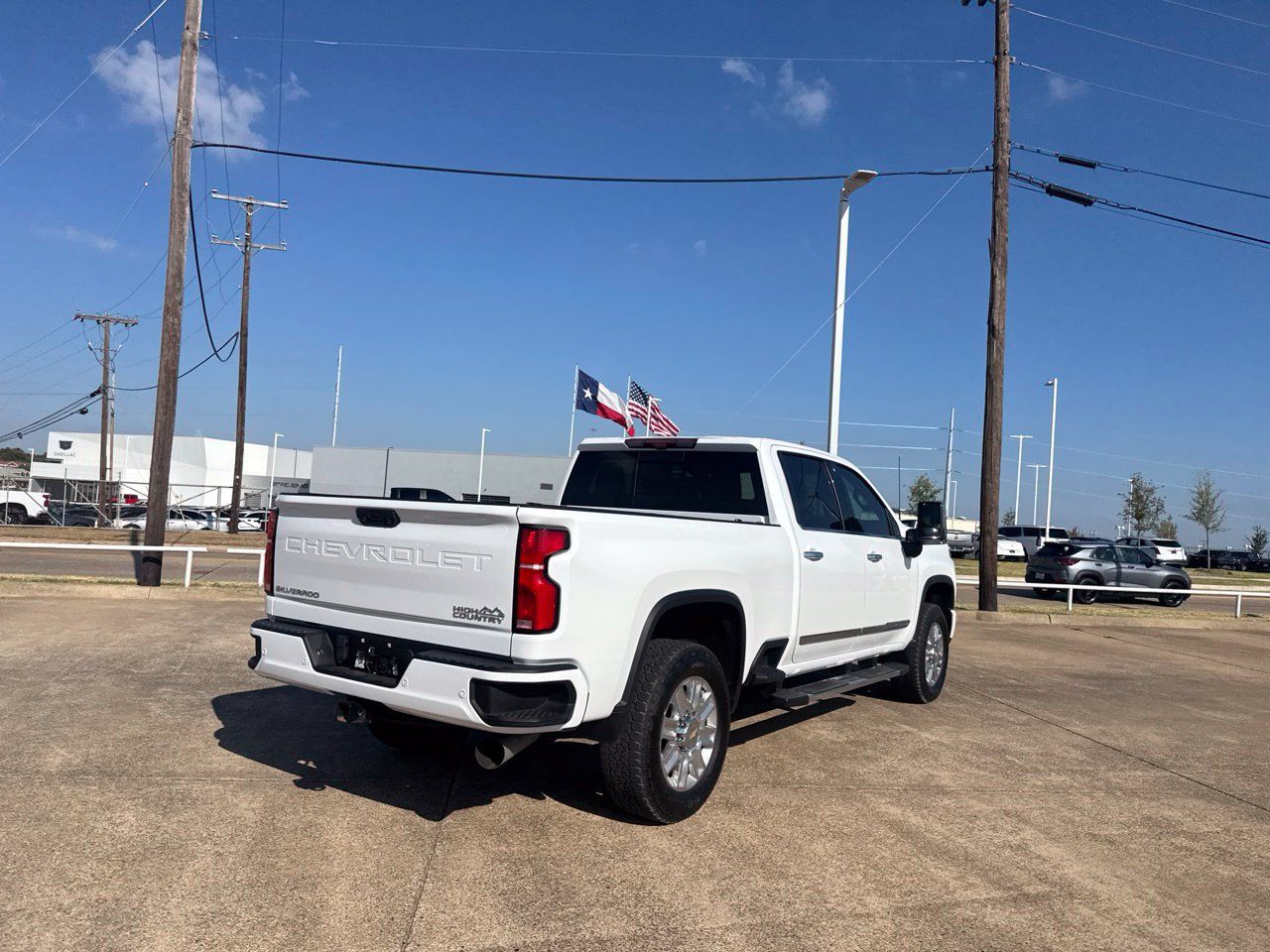 Used 2024 Chevrolet Silverado 2500 High Country w/ High Country Premium Package AWD/4WD image 23