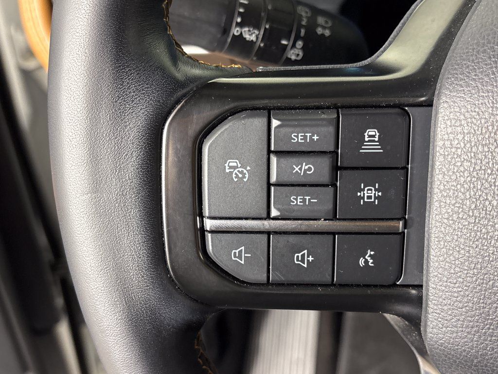 Certified 2023 Ford Expedition Platinum AWD/4WD image 19
