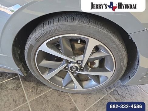 Used 2021 Hyundai Sonata SEL Plus w/ Tech Package FWD image 4