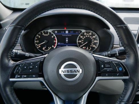 Certified 2020 Nissan Altima 2.5 Platinum image 25