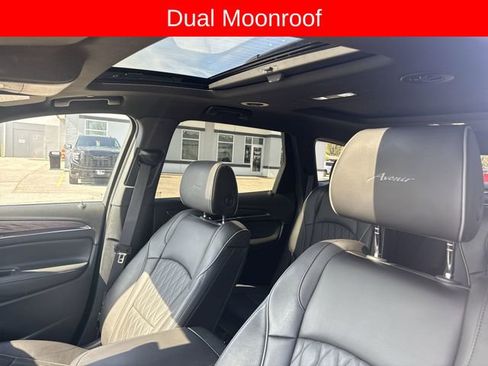 Used 2023 Buick Enclave Avenir w/ Avenir Technology Package AWD/4WD image 19