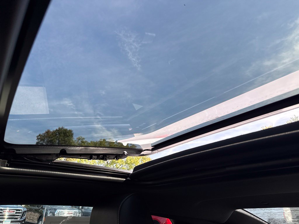 Used 2019 Chevrolet Camaro SS RWD image 26