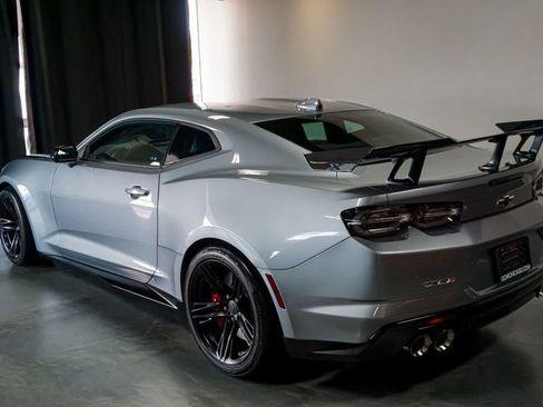 Used 2024 Chevrolet Camaro ZL1 image 34