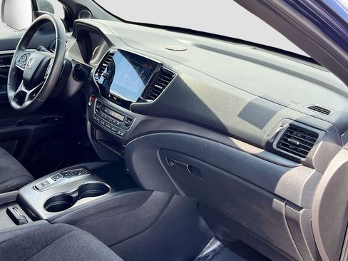 Used 2022 Honda Pilot Sport image 29