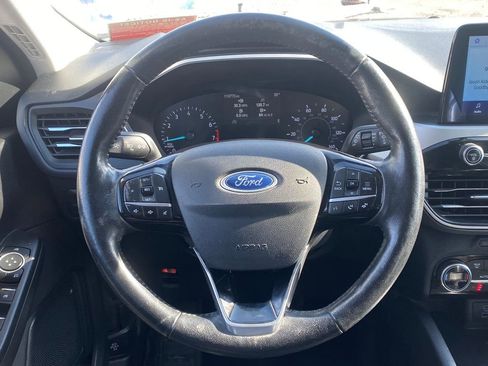 Used 2021 Ford Escape SEL image 20
