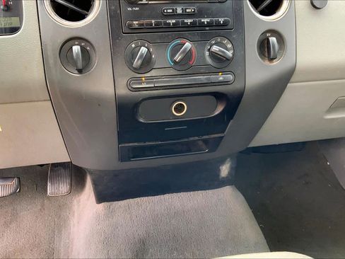 Used 2007 Ford F150 XLT AWD/4WD image 30