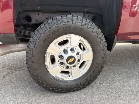 Used 2016 Chevrolet Silverado 2500 LT AWD/4WD image 13