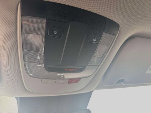 Used 2023 Kia Sorento S AWD/4WD image 28