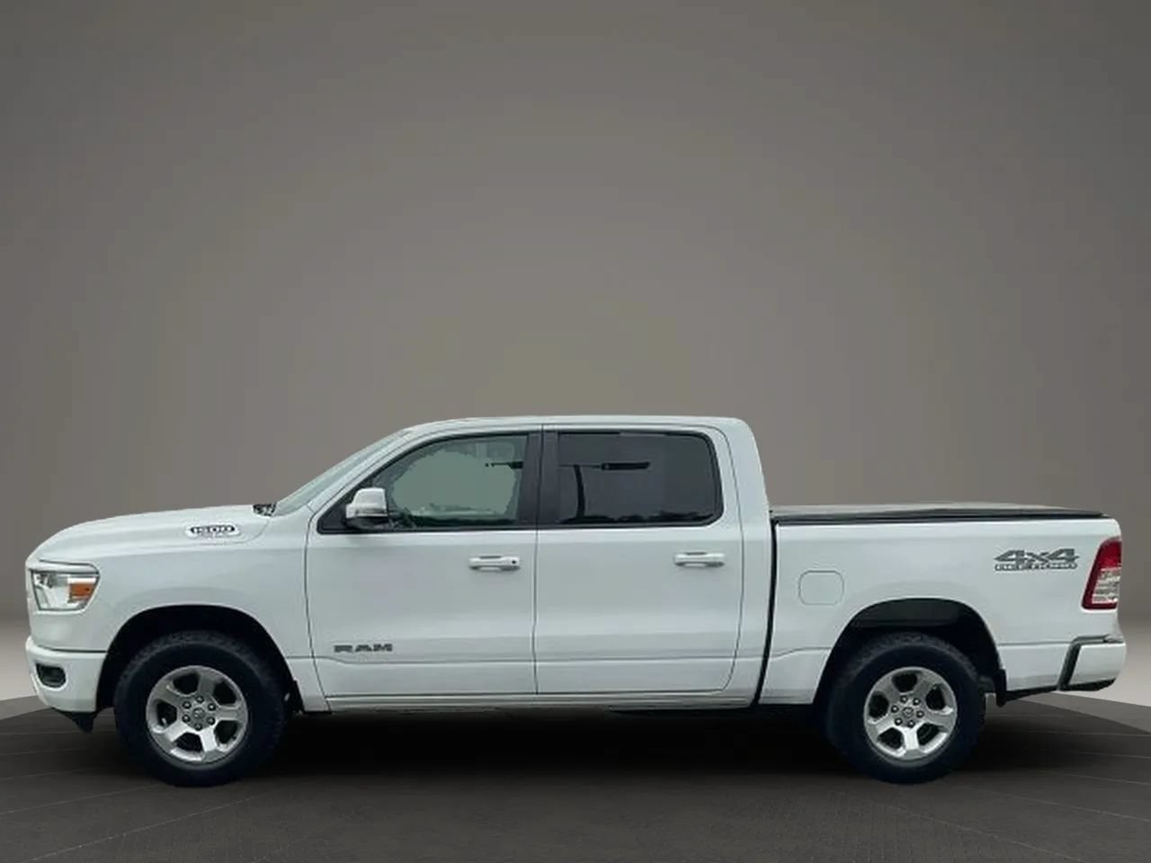 Used 2019 RAM 1500 Big Horn AWD/4WD image 2