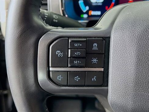 Used 2023 Ford F150 Lariat w/ Equipment Group 502A High AWD/4WD image 13