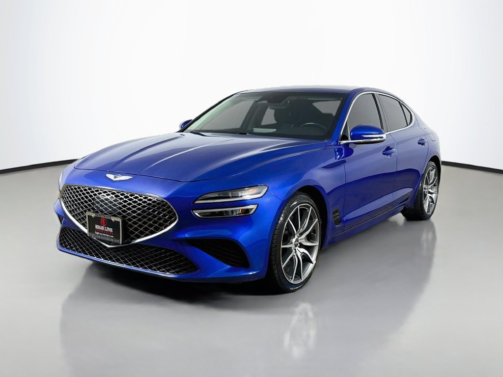 Used 2022 Genesis G70 3.3T RWD image 3