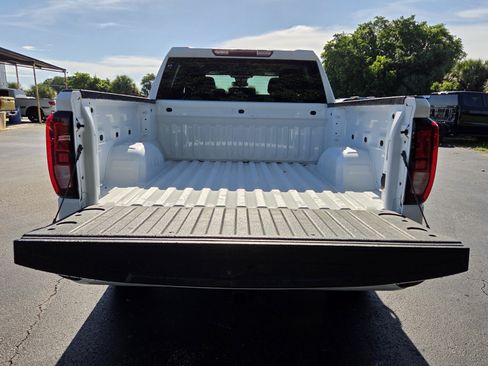 Certified 2026 GMC Sierra 1500 Elevation RWD image 13