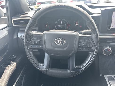 Certified 2025 Toyota Tacoma SR5 AWD/4WD image 8