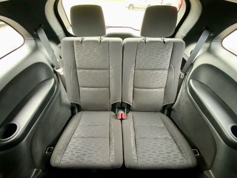 Used 2022 Dodge Durango SXT AWD/4WD image 31