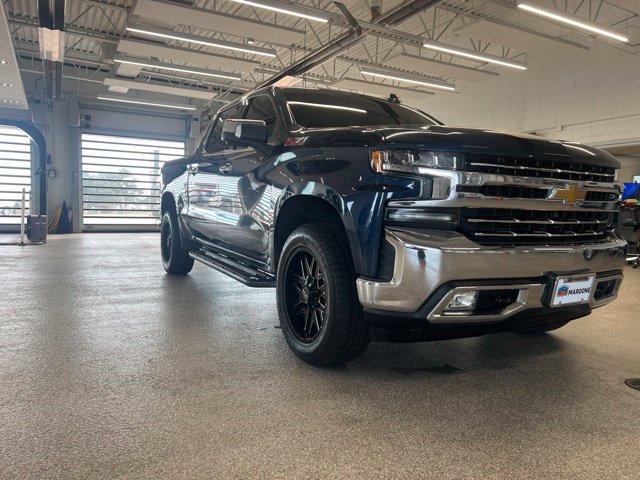Used 2019 Chevrolet Silverado 1500 LTZ AWD/4WD image 3