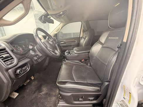 Used 2024 RAM 2500 Laramie image 17