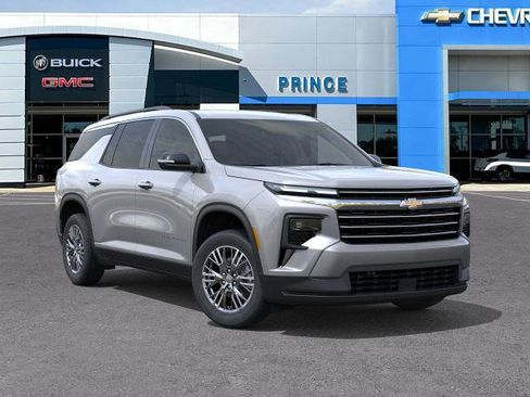New 2026 Chevrolet Traverse LT w/ Driver Confidence Package FWD image 43
