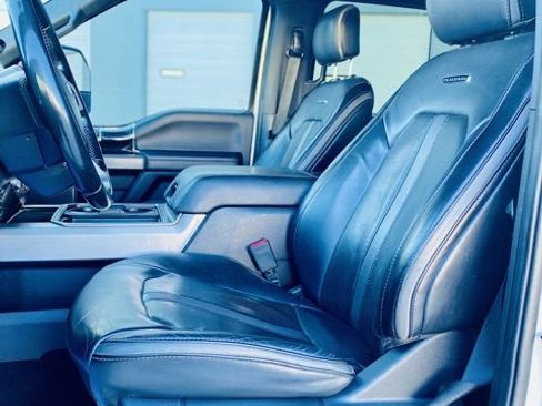 Used 2020 Ford F350 Platinum image 12