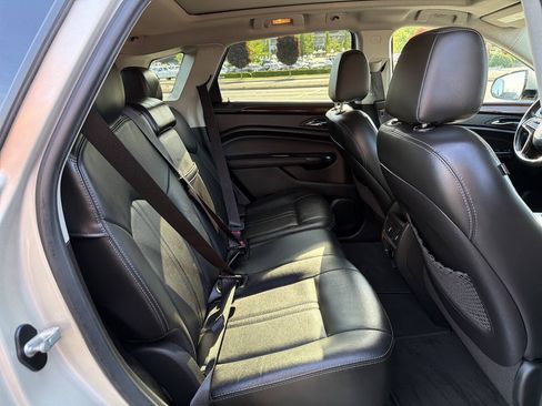 Used 2016 Cadillac SRX Luxury w/ Driver Awareness Package AWD/4WD image 23