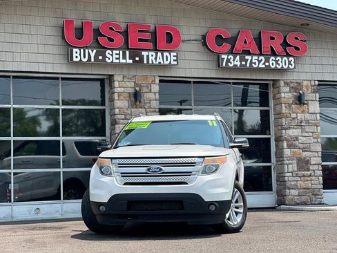 Used 2011 Ford Explorer XLT w/ 202A Rapid Spec Order Code FWD image 1