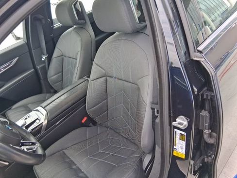 Used 2023 BMW 740i RWD image 14