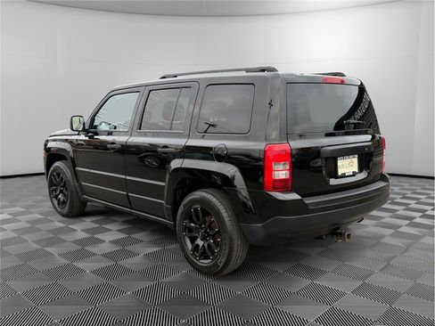 Used 2012 Jeep Patriot Sport image 3