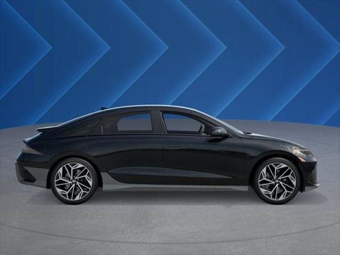 New 2025 Hyundai Ioniq 6 SEL image 7