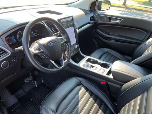Used 2022 Ford Edge SEL w/ Convenience Package AWD/4WD image 19