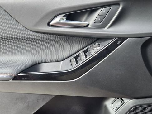 New 2026 Chevrolet Equinox RS image 18