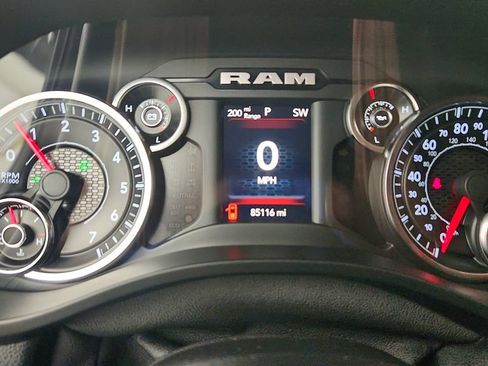 Used 2020 RAM 1500 Lone Star RWD image 12