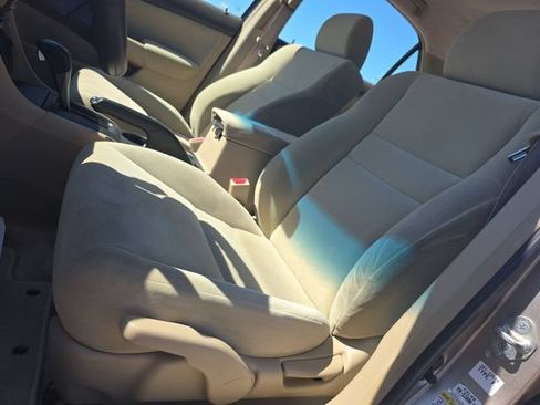 Used 2006 Honda Accord LX image 18