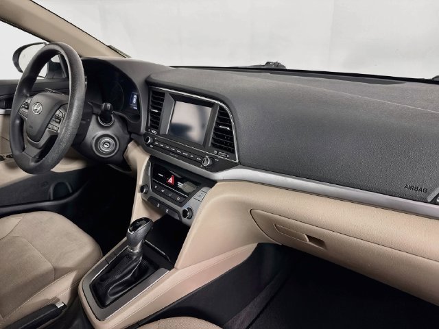 Used 2018 Hyundai Elantra SEL FWD image 25