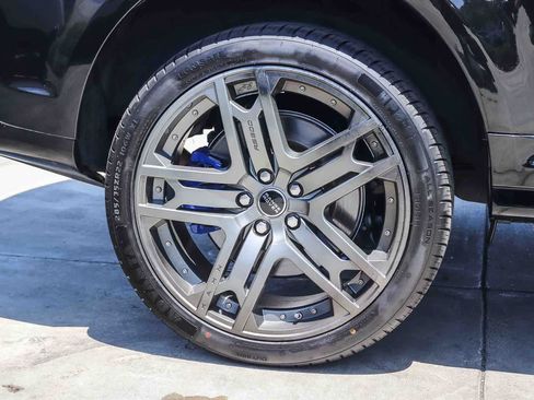 Used 2017 Land Rover Range Rover Sport SVR AWD/4WD image 8