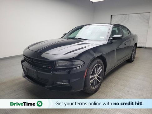Used 2019 Dodge Charger SXT image 1