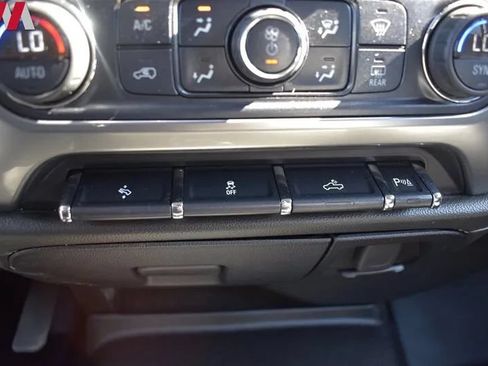 Used 2016 Chevrolet Silverado 1500 LTZ w/ LTZ Plus Package AWD/4WD image 19