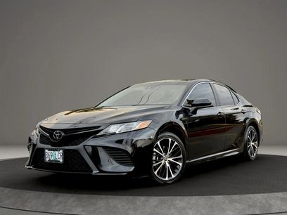 Used 2018 Toyota Camry SE