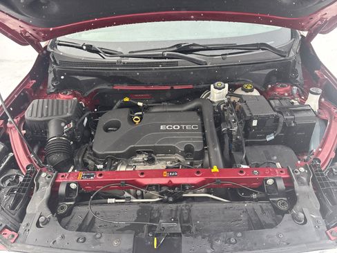 Used 2021 GMC Terrain SLE w/ Driver Convenience Package image 11